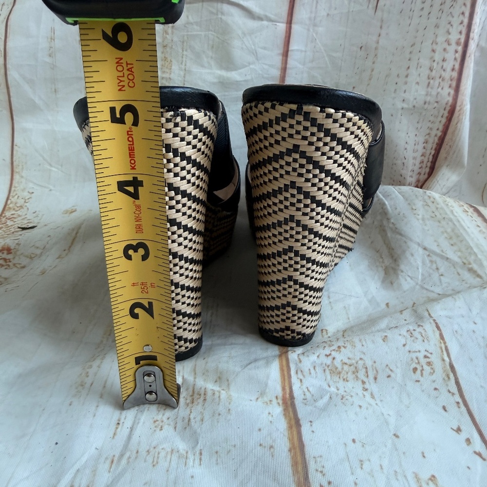 Nine West Hues Wedge Sandals | Size 8Mβ | 5-Inch Heel | Platform Wedge Shoes - Picture 4 of 5